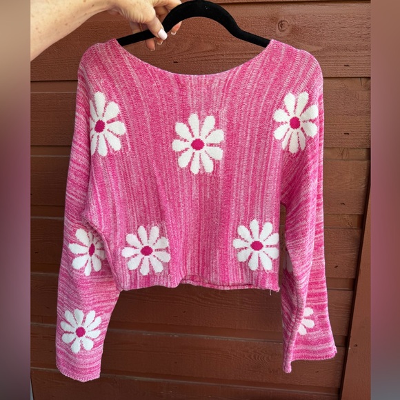 Altar'd State Sweaters - Altar’d State Daisy Flower Knit Sweater